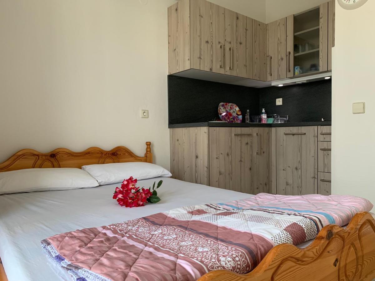 Helios Apartmenthouse *
